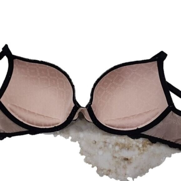 Victoria's Secret Bra Black Lace@ Hook Biolift Demi Uplift Women's 34D - Picture 3 of 7
